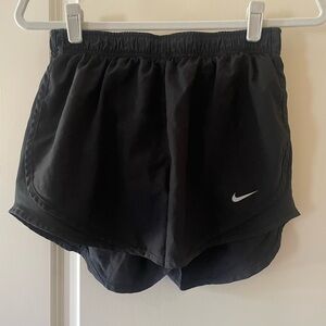Nike women’s running shorts size medium
